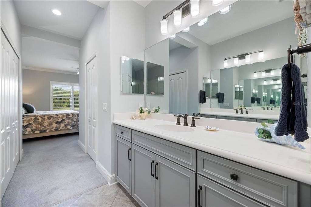 For Sale: $405,000 (2 beds, 2 baths, 1632 Square Feet)