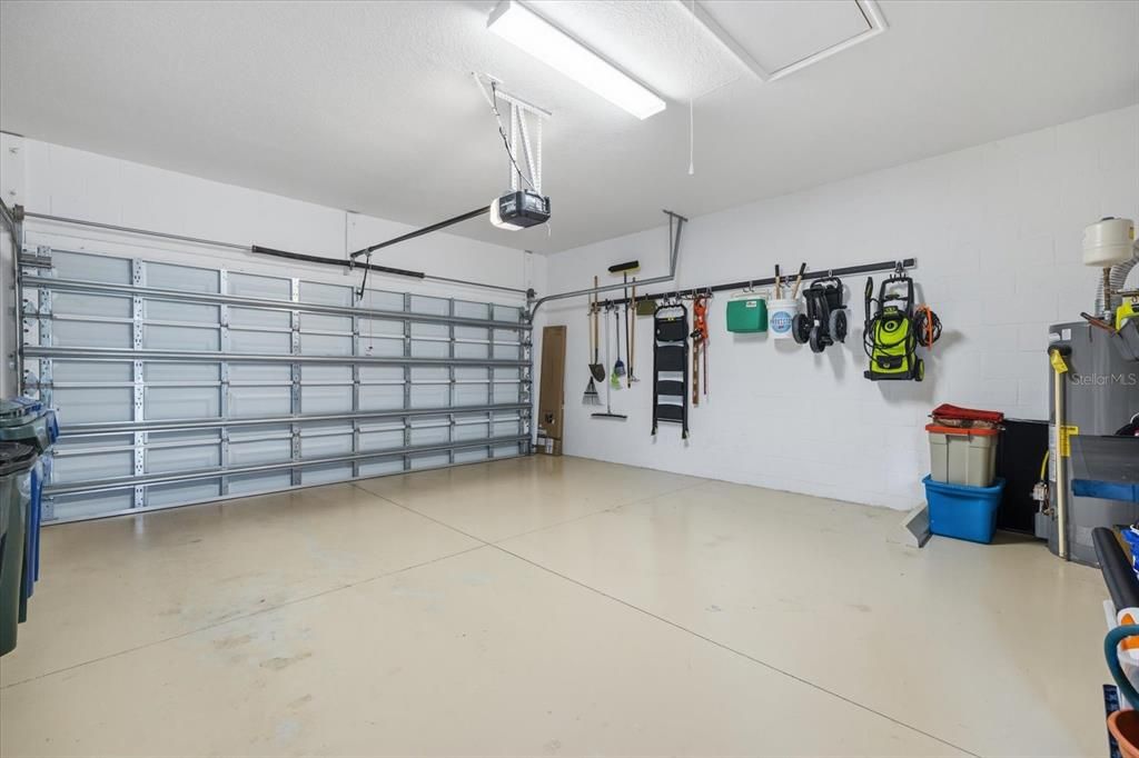 For Sale: $405,000 (2 beds, 2 baths, 1632 Square Feet)