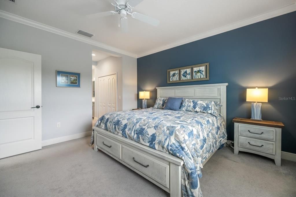 For Sale: $405,000 (2 beds, 2 baths, 1632 Square Feet)