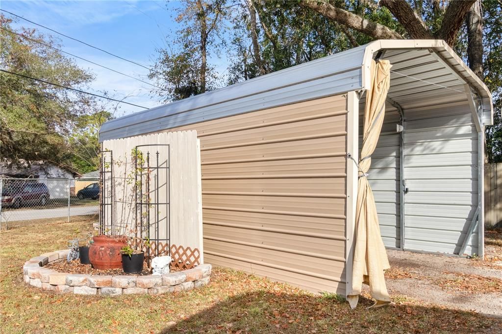 待售: $237,000 (3 贝兹, 2 浴室, 1212 平方英尺)