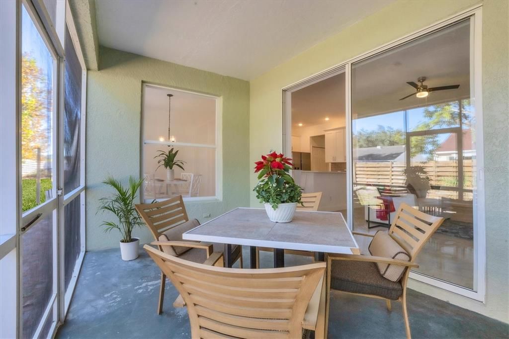 En Venta: $410,000 (3 camas, 2 baños, 1544 Pies cuadrados)