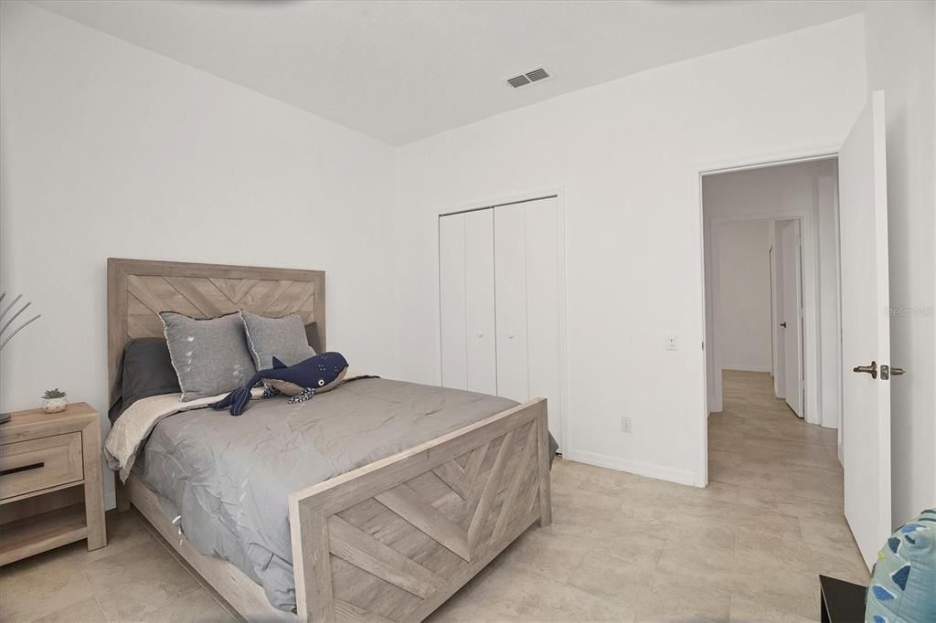 En Venta: $410,000 (3 camas, 2 baños, 1544 Pies cuadrados)