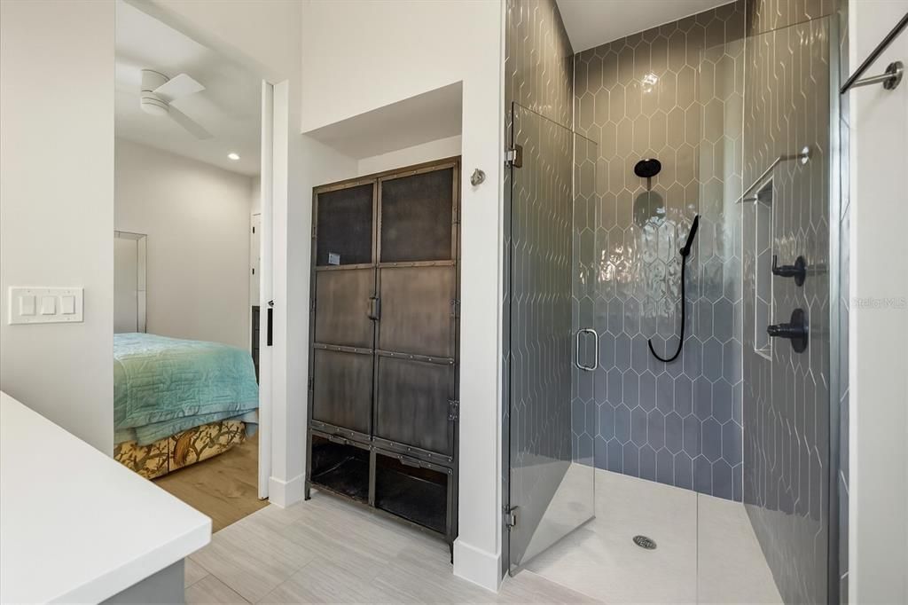 На продажу: $949,000 (3 спален, 3 ванн, 2160 Квадратных фут)