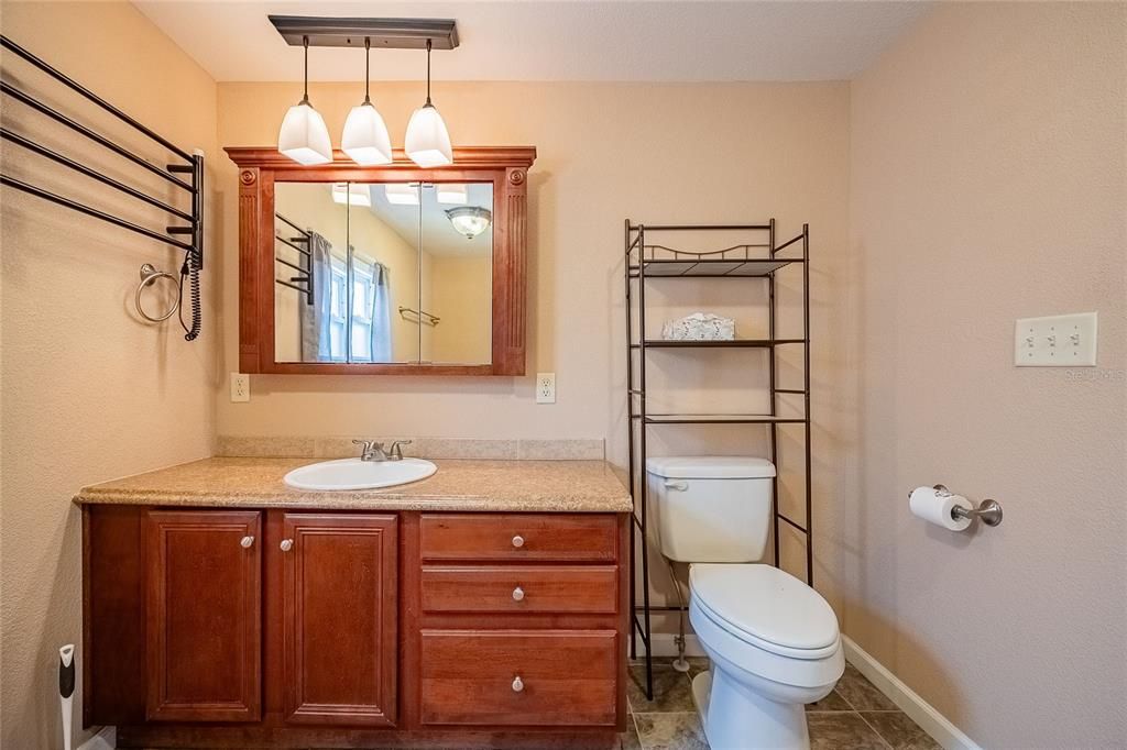 For Sale: $145,000 (2 beds, 2 baths, 1152 Square Feet)