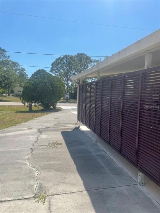 For Sale: $97,000 (2 beds, 2 baths, 768 Square Feet)