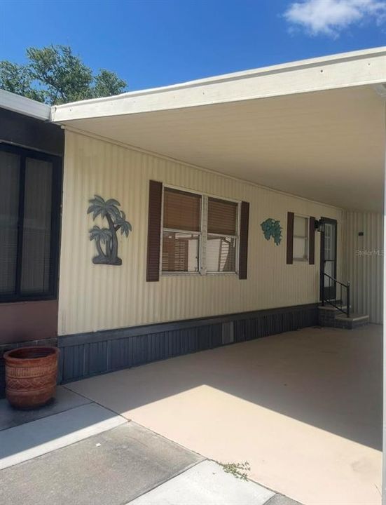 For Sale: $97,000 (2 beds, 2 baths, 768 Square Feet)