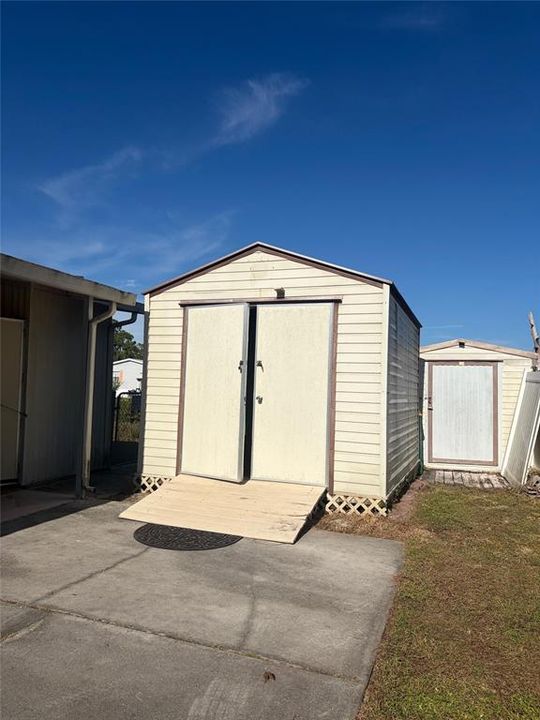 For Sale: $97,000 (2 beds, 2 baths, 768 Square Feet)