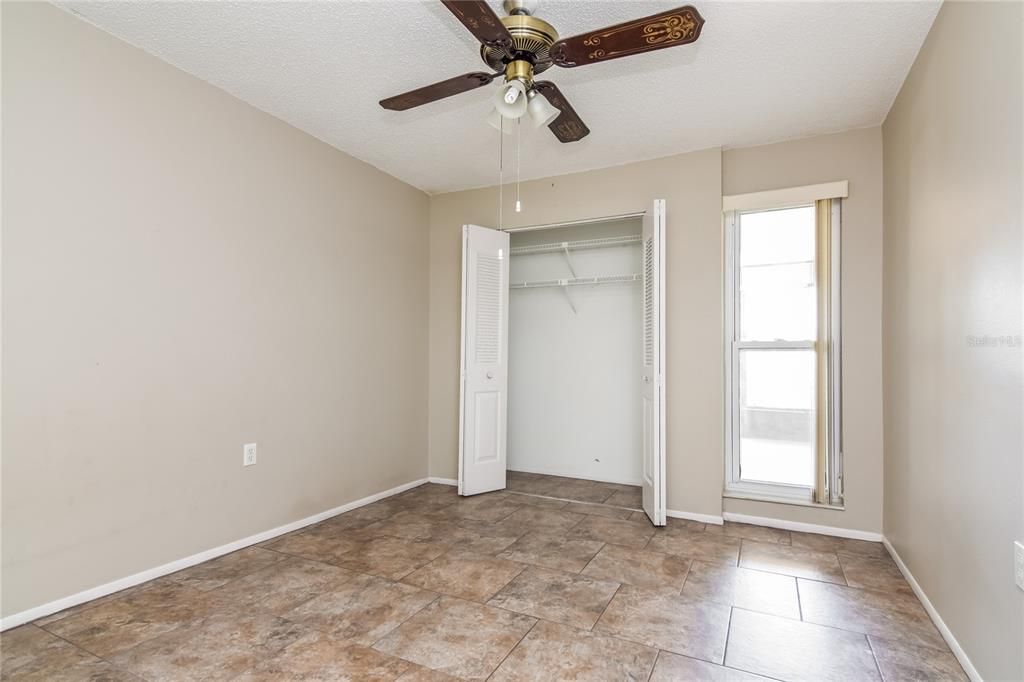 В аренду: $2,080 (3 спален, 2 ванн, 1653 Квадратных фут)