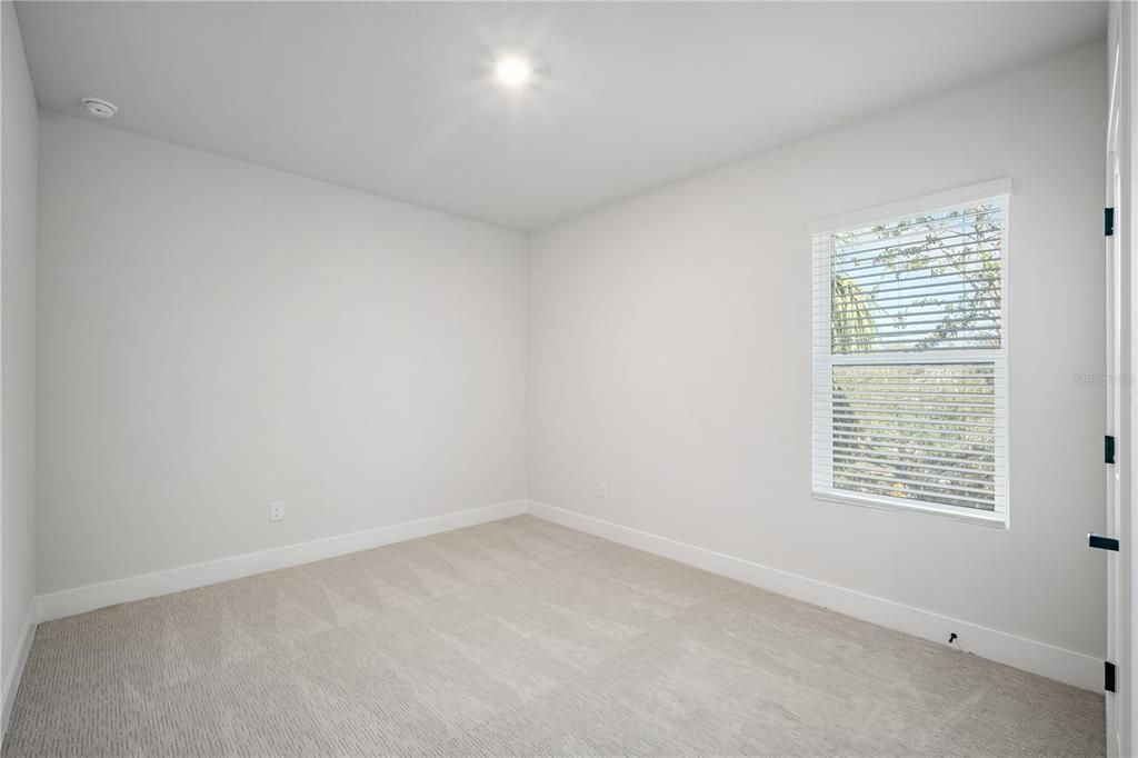 For Rent: $5,395 (3 beds, 2 baths, 2091 Square Feet)