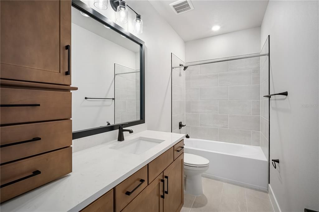 For Rent: $5,395 (3 beds, 2 baths, 2091 Square Feet)