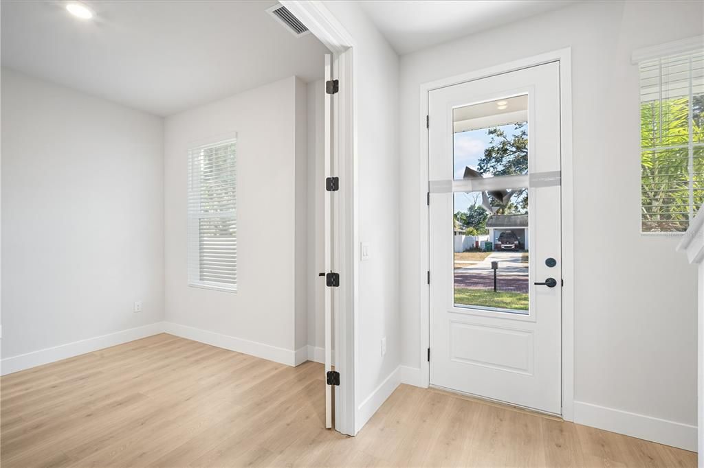 For Rent: $5,395 (3 beds, 2 baths, 2091 Square Feet)