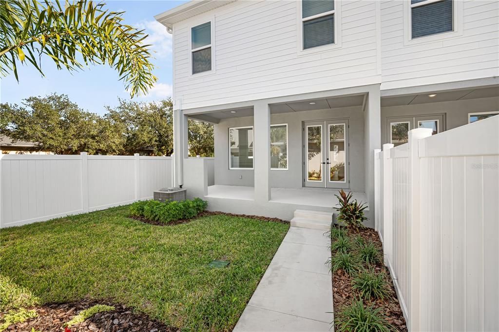 For Rent: $5,395 (3 beds, 2 baths, 2091 Square Feet)