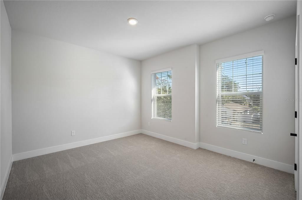 For Rent: $5,395 (3 beds, 2 baths, 2091 Square Feet)