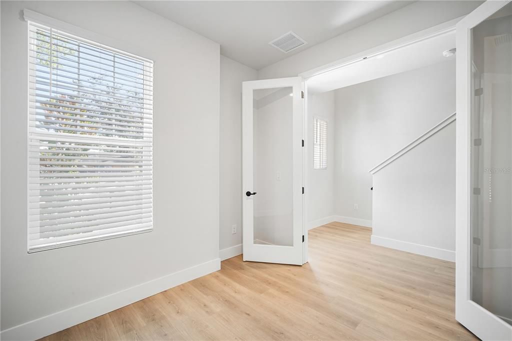 For Rent: $5,395 (3 beds, 2 baths, 2091 Square Feet)