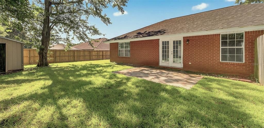 待售: $299,000 (4 贝兹, 3 浴室, 2031 平方英尺)