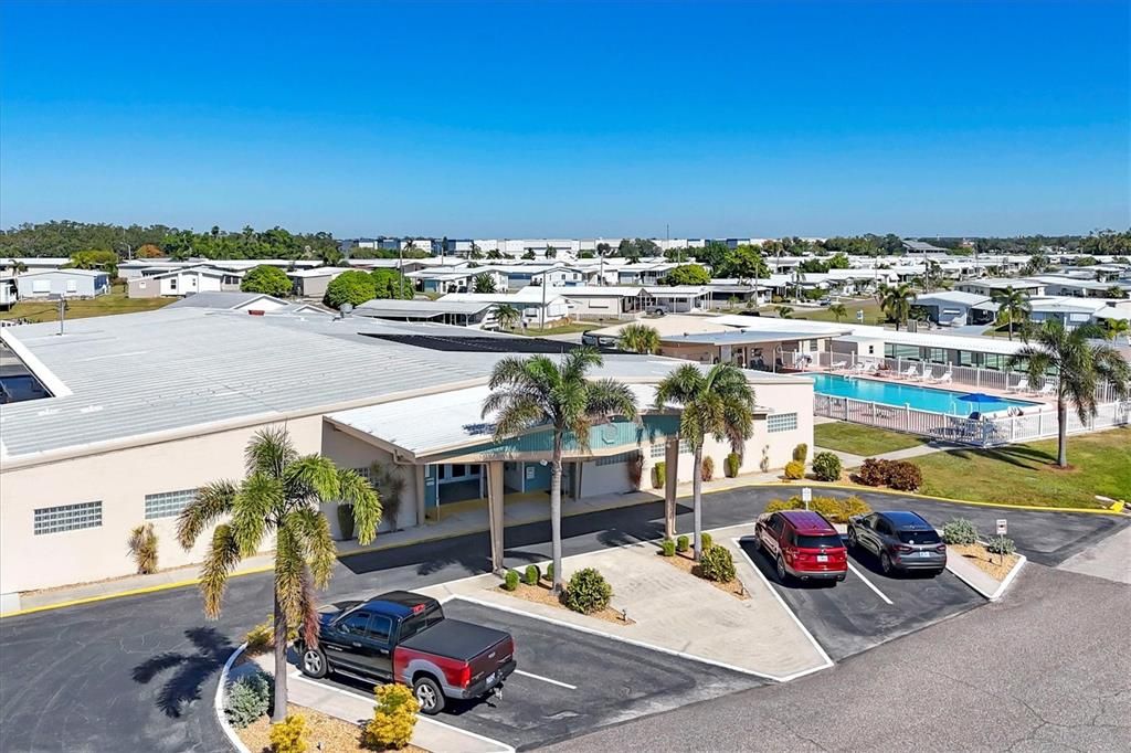 For Sale: $175,500 (2 beds, 2 baths, 1256 Square Feet)