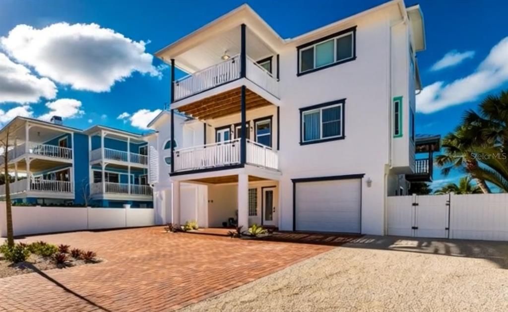 待售: $3,195,000 (5 贝兹, 5 浴室, 3202 平方英尺)