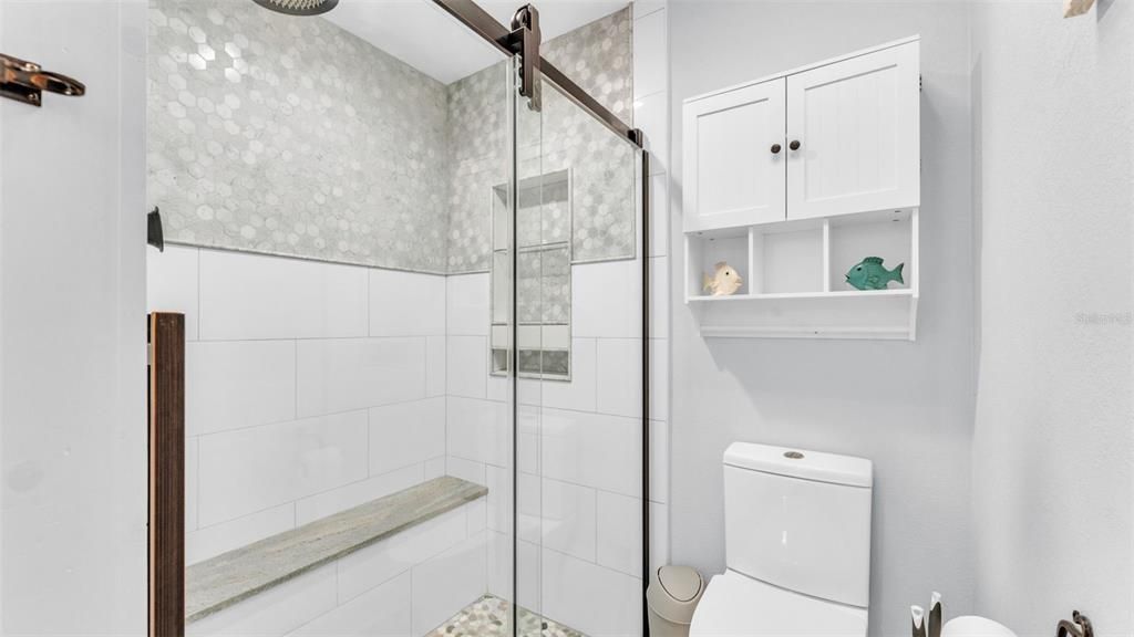 En Venta: $460,000 (3 camas, 2 baños, 2072 Pies cuadrados)