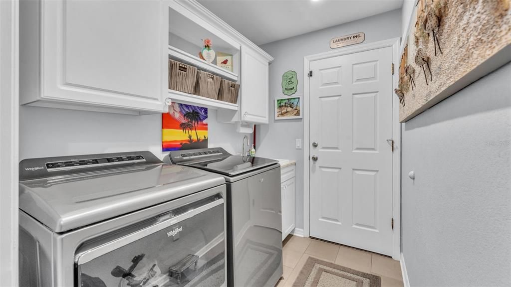 En Venta: $460,000 (3 camas, 2 baños, 2072 Pies cuadrados)