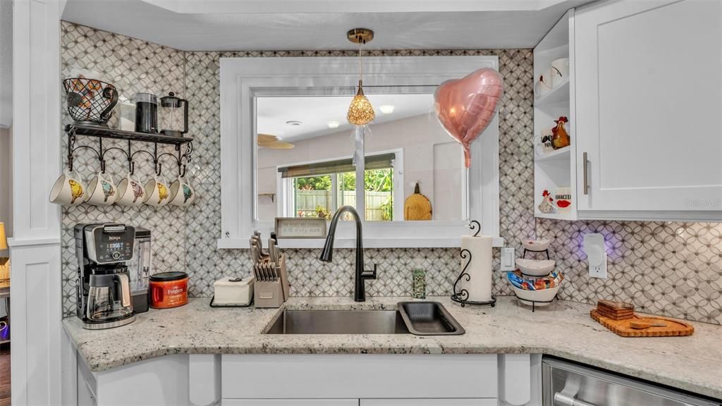 En Venta: $460,000 (3 camas, 2 baños, 2072 Pies cuadrados)