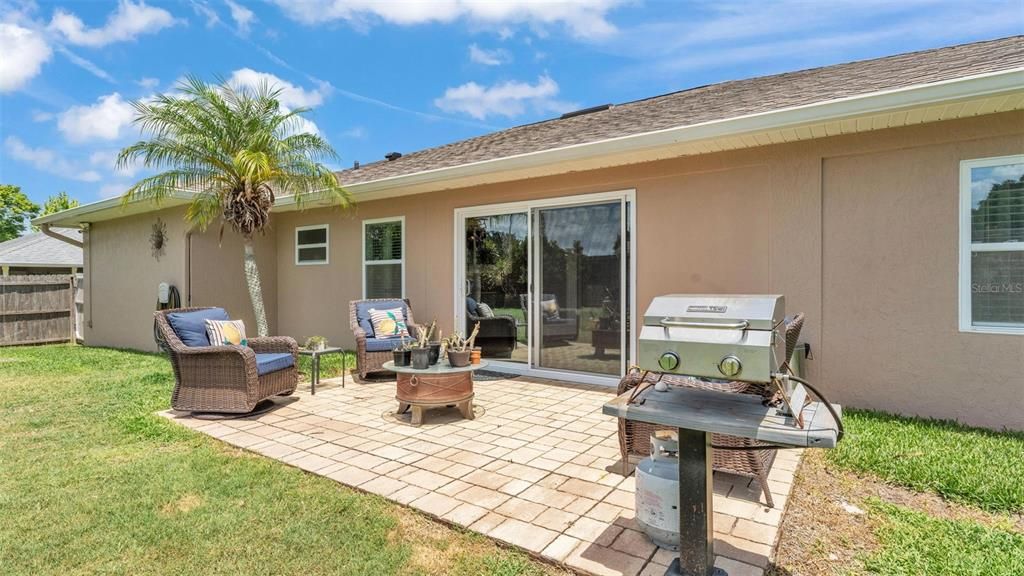 En Venta: $460,000 (3 camas, 2 baños, 2072 Pies cuadrados)