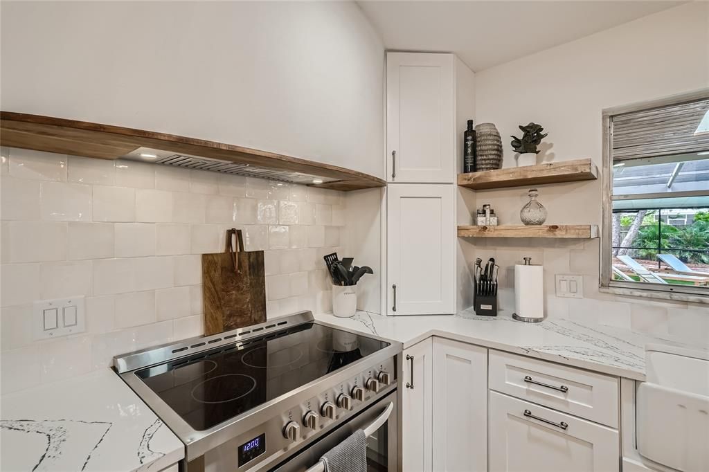 待售: $850,000 (4 贝兹, 3 浴室, 2236 平方英尺)