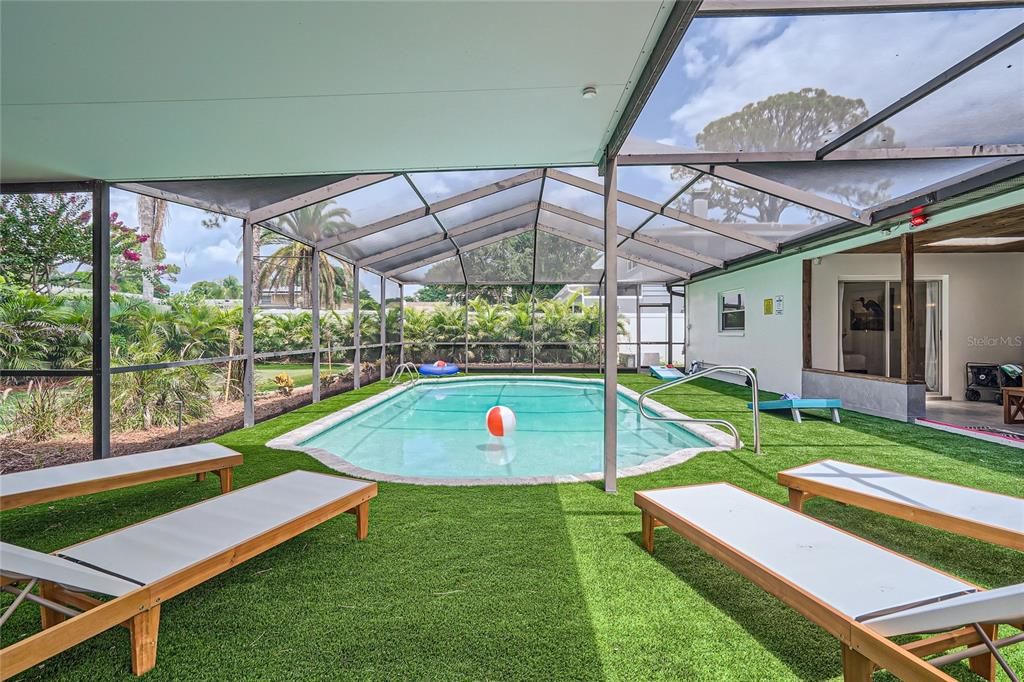 待售: $850,000 (4 贝兹, 3 浴室, 2236 平方英尺)