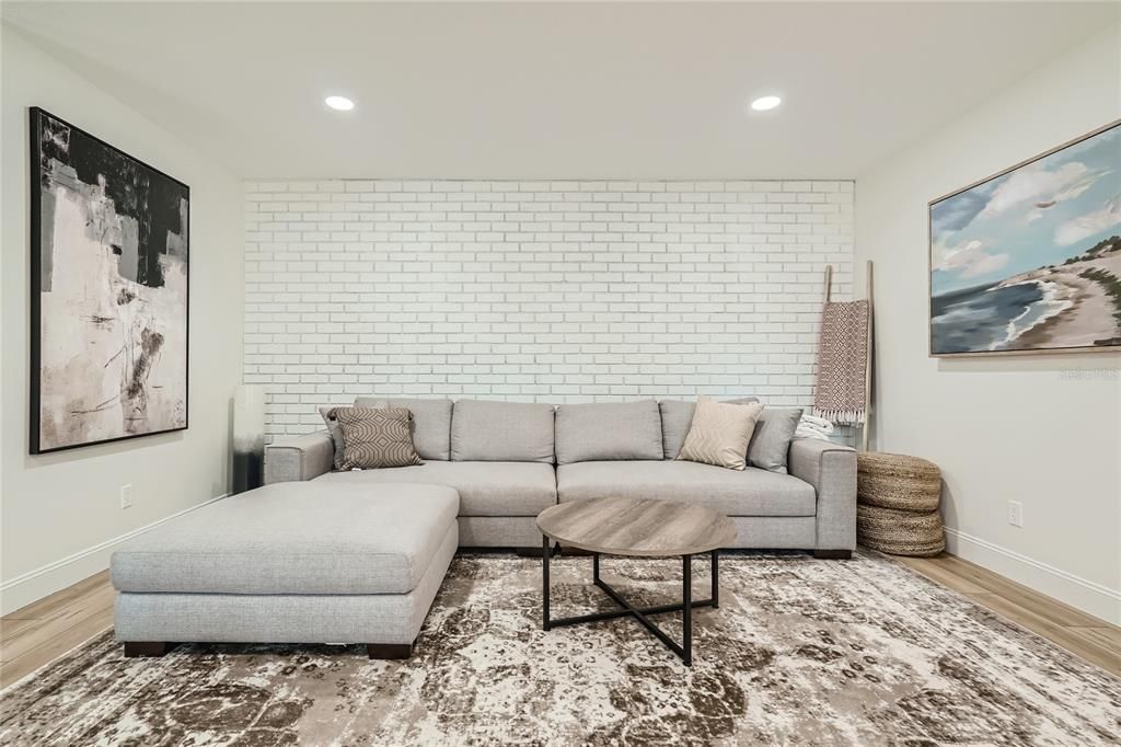 待售: $850,000 (4 贝兹, 3 浴室, 2236 平方英尺)