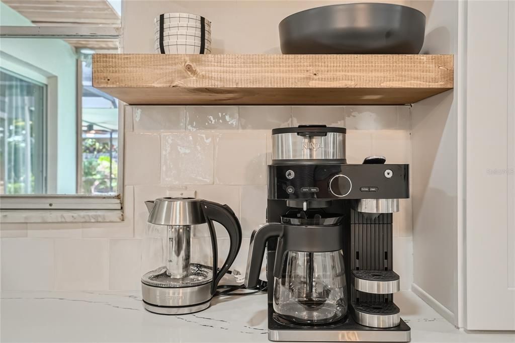 待售: $850,000 (4 贝兹, 3 浴室, 2236 平方英尺)