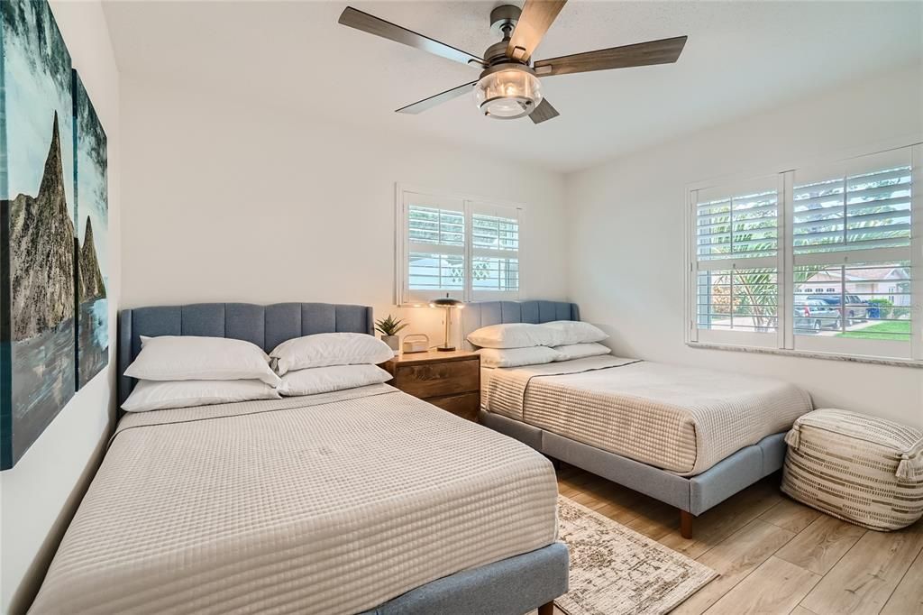 待售: $850,000 (4 贝兹, 3 浴室, 2236 平方英尺)