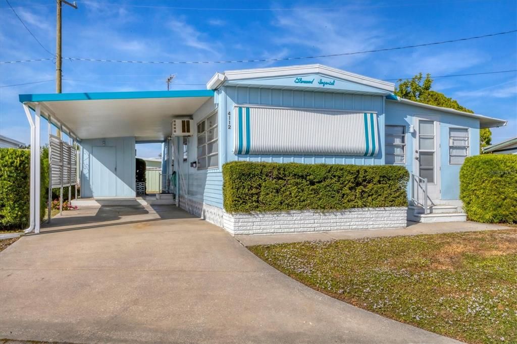 For Sale: $49,900 (1 beds, 1 baths, 552 Square Feet)