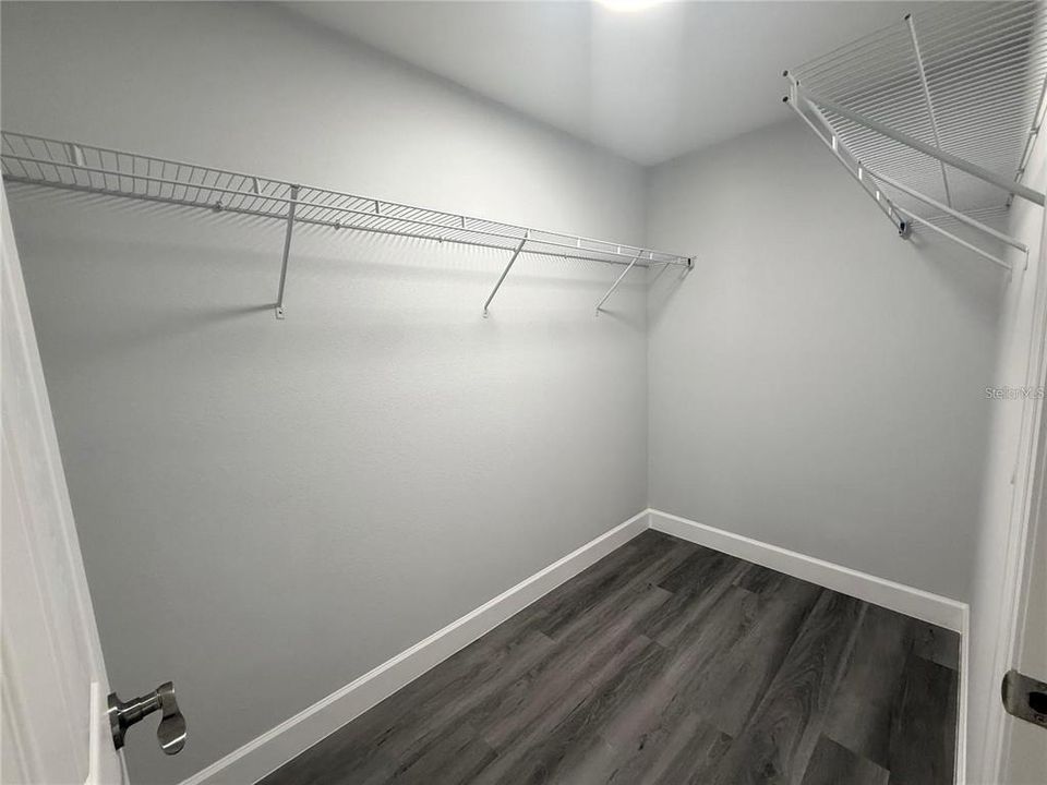 For Rent: $1,650 (3 beds, 2 baths, 1270 Square Feet)