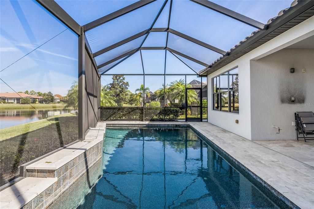 For Sale: $550,000 (3 beds, 2 baths, 1912 Square Feet)