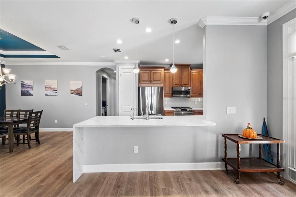 For Sale: $550,000 (3 beds, 2 baths, 1912 Square Feet)