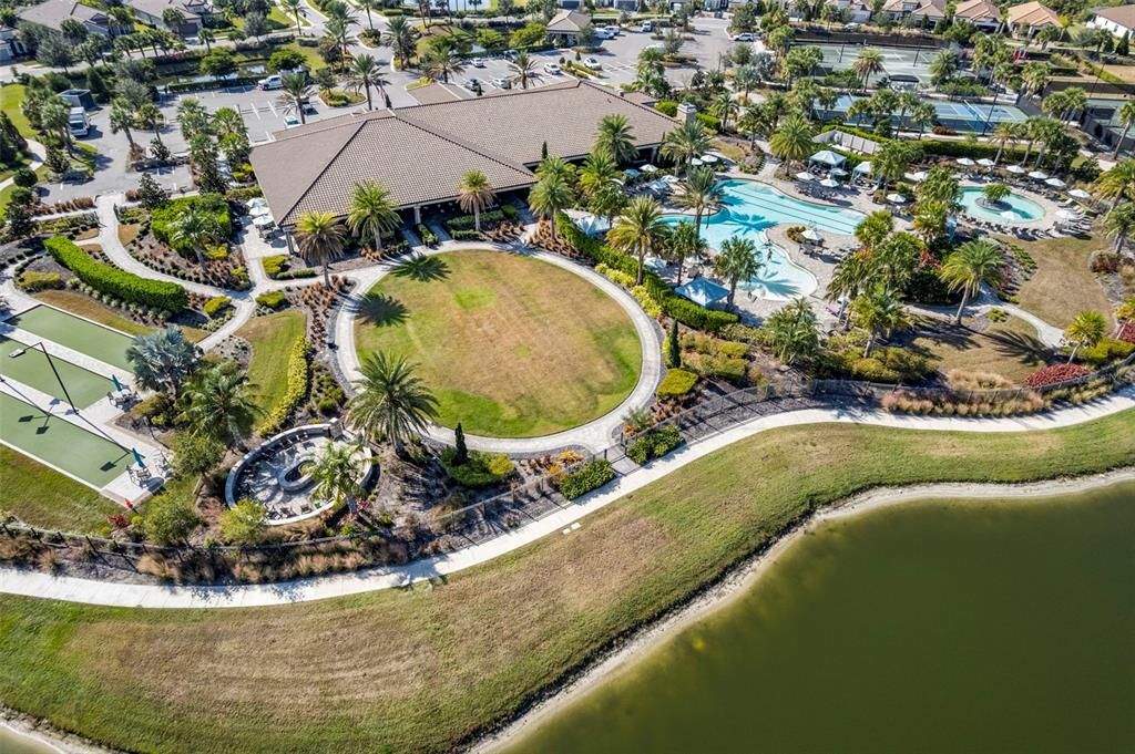 For Sale: $550,000 (3 beds, 2 baths, 1912 Square Feet)