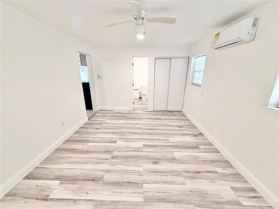 For Sale: $299,900 (3 beds, 2 baths, 1488 Square Feet)