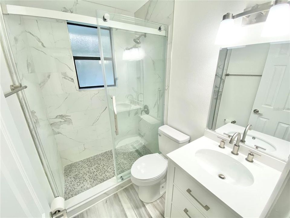 For Sale: $299,900 (3 beds, 2 baths, 1488 Square Feet)