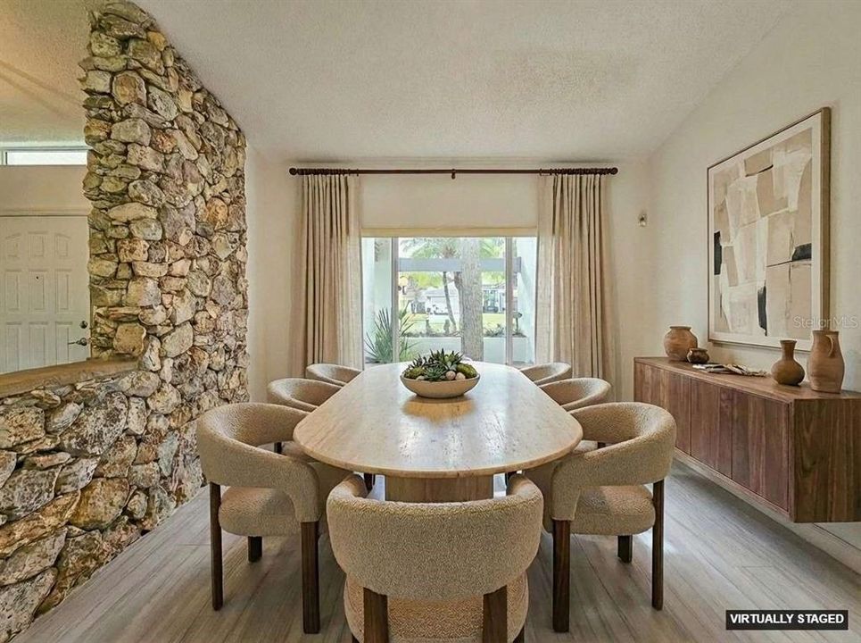 待售: $489,000 (3 贝兹, 2 浴室, 2187 平方英尺)