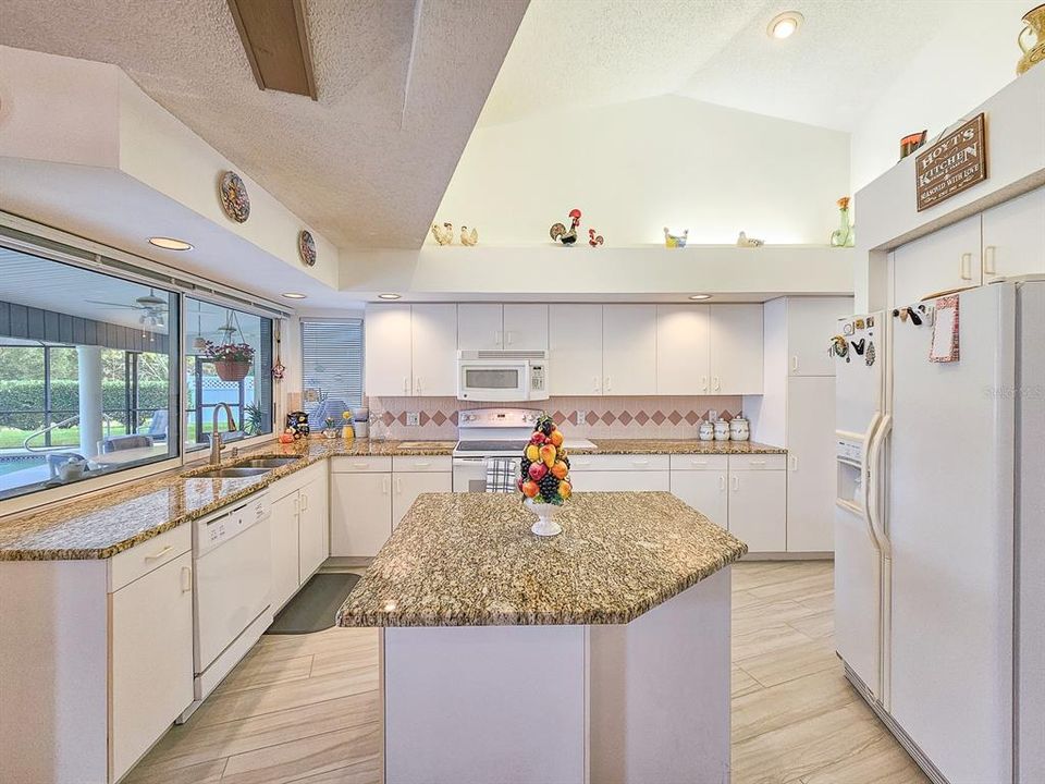 待售: $489,000 (3 贝兹, 2 浴室, 2187 平方英尺)