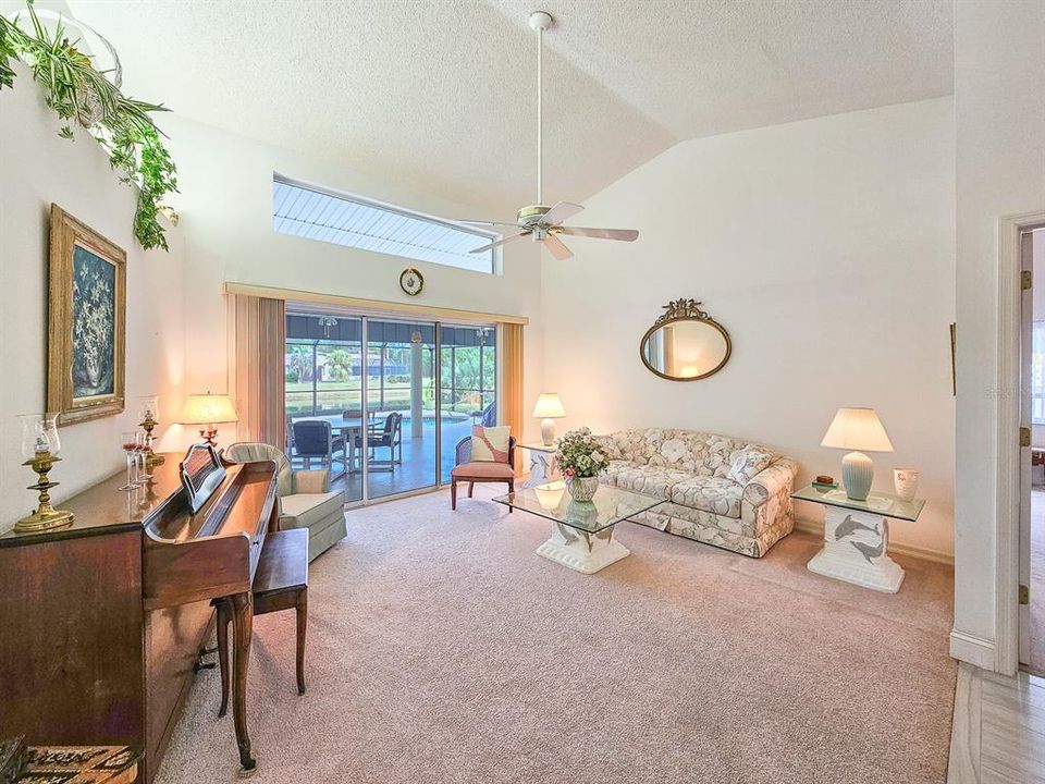 待售: $489,000 (3 贝兹, 2 浴室, 2187 平方英尺)