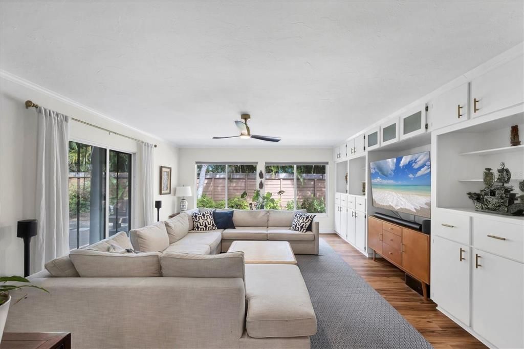 待售: $709,000 (3 贝兹, 3 浴室, 1859 平方英尺)