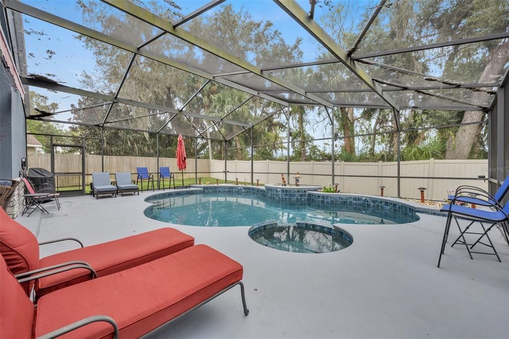 For Sale: $475,000 (3 beds, 2 baths, 1695 Square Feet)