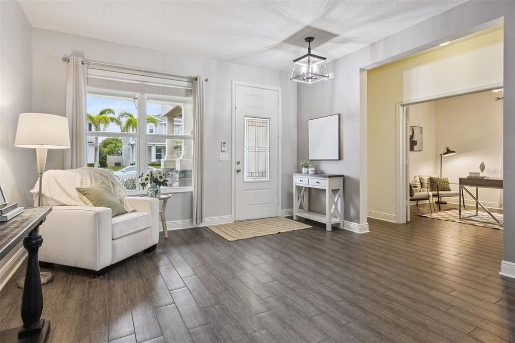 For Sale: $595,000 (4 beds, 2 baths, 2516 Square Feet)