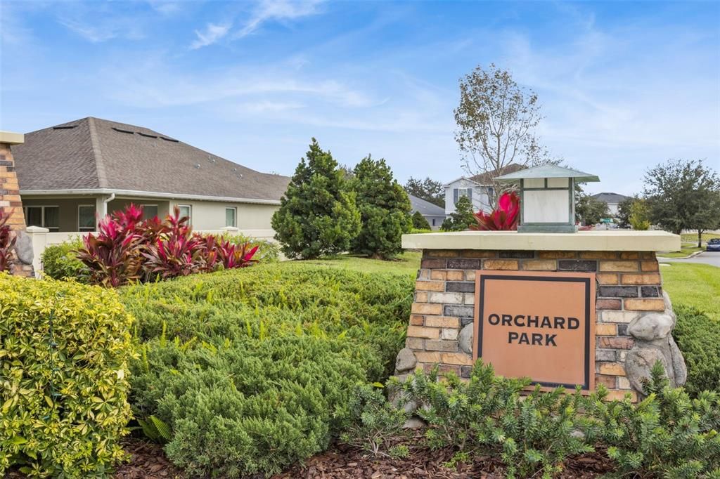 For Sale: $595,000 (4 beds, 2 baths, 2516 Square Feet)