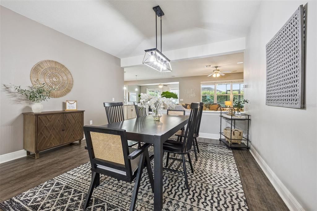 For Sale: $595,000 (4 beds, 2 baths, 2516 Square Feet)