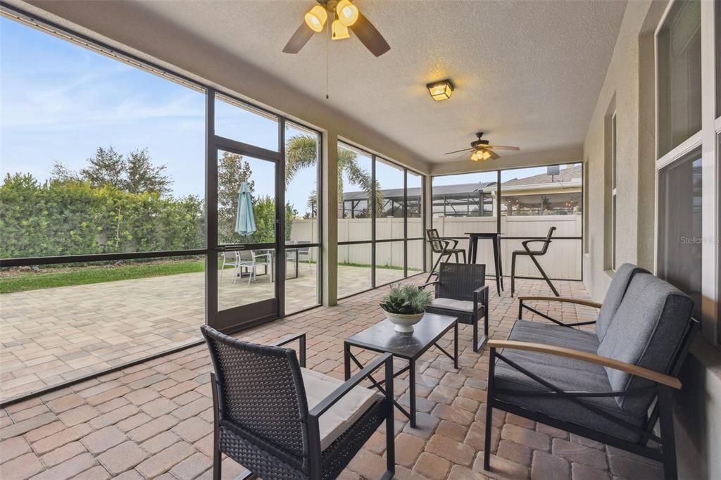 For Sale: $595,000 (4 beds, 2 baths, 2516 Square Feet)