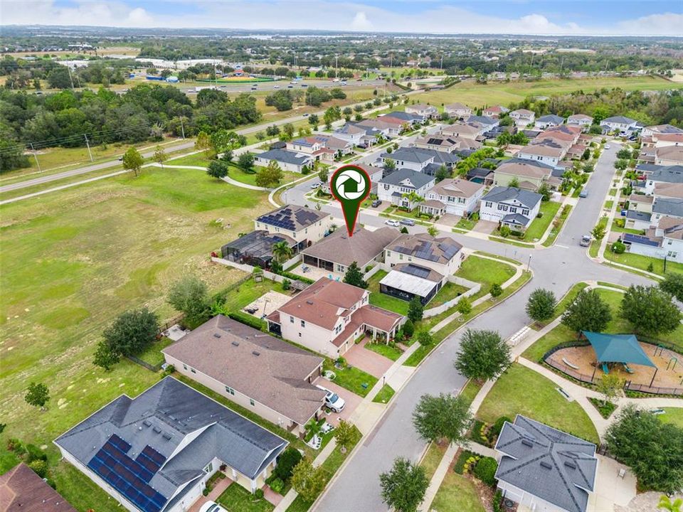 For Sale: $595,000 (4 beds, 2 baths, 2516 Square Feet)