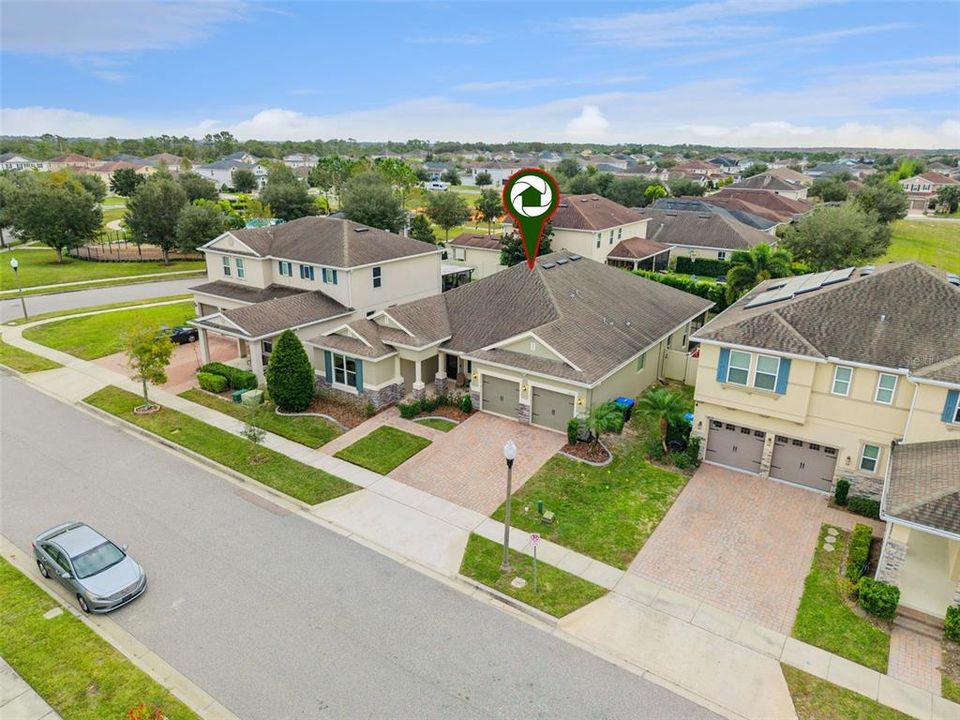 For Sale: $595,000 (4 beds, 2 baths, 2516 Square Feet)