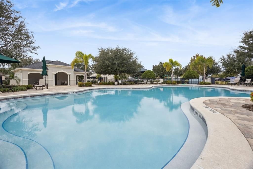 For Sale: $595,000 (4 beds, 2 baths, 2516 Square Feet)