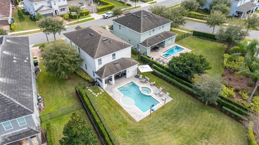 For Sale: $640,000 (5 beds, 4 baths, 2574 Square Feet)